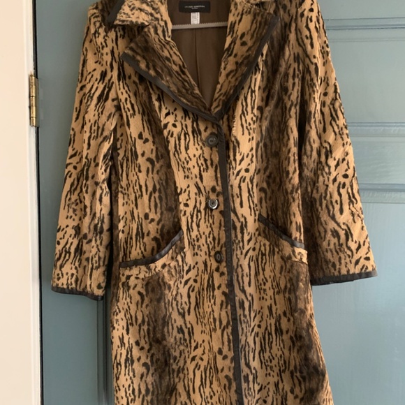 Faux fur Leopard print trench style coat - Picture 6 of 14
